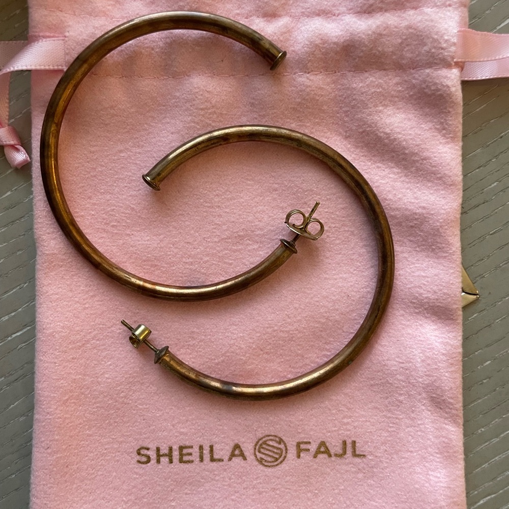 Sheila Fajl Everybody’s Favorite Hoop